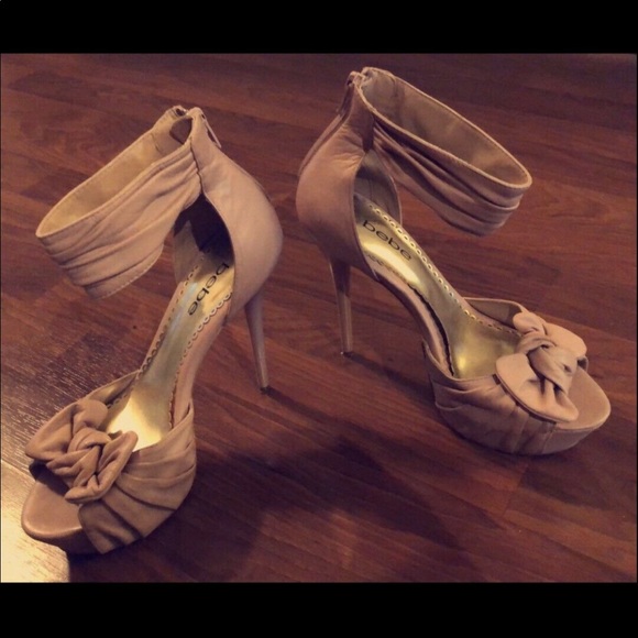 BEBE Open Toe Heels - Picture 4 of 7